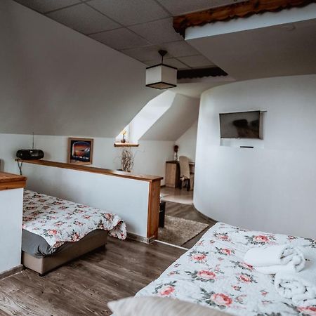 Apartament Gazdowski Bukowina Tatrzanska Bagian luar foto