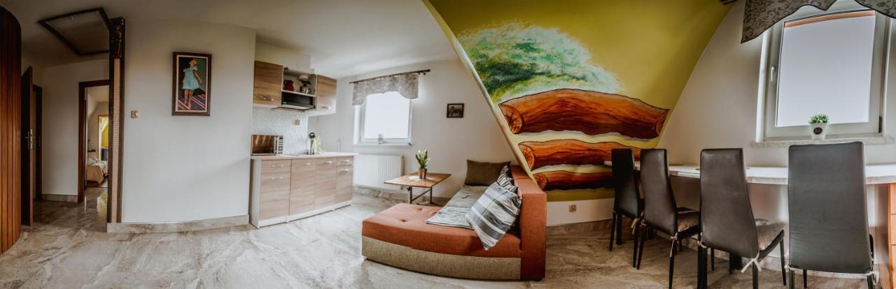 Apartament Gazdowski Bukowina Tatrzanska Bagian luar foto