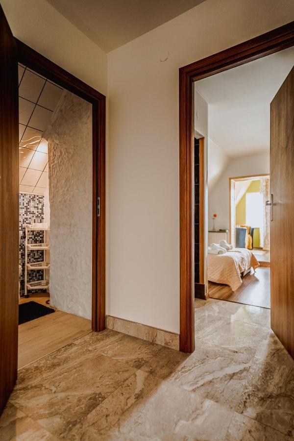 Apartament Gazdowski Bukowina Tatrzanska Bagian luar foto