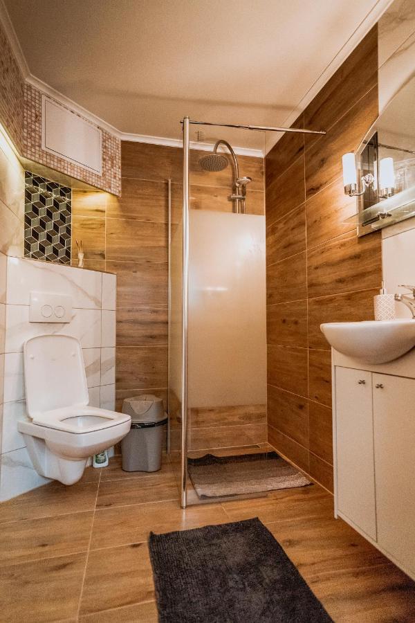Apartament Gazdowski Bukowina Tatrzanska Bagian luar foto