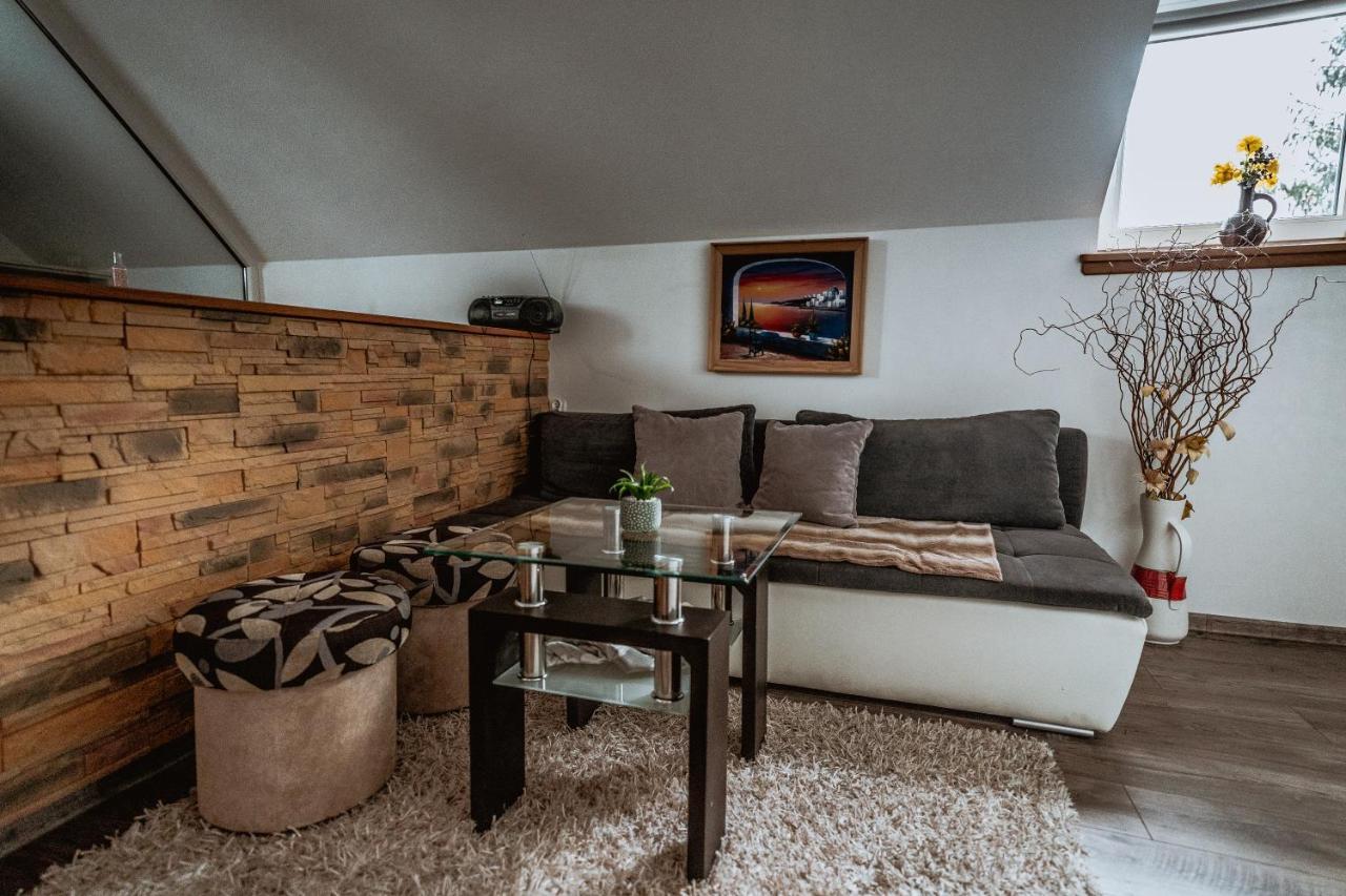 Apartament Gazdowski Bukowina Tatrzanska Bagian luar foto